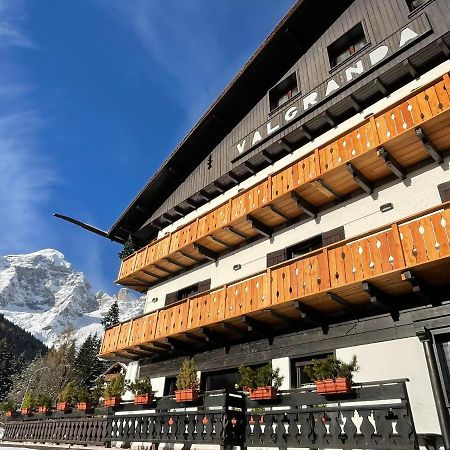 Hotel Valgranda Wellness & Spa Val di Zoldo Kültér fotó